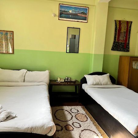 Metro Eco Hotel Katmandou Extérieur photo